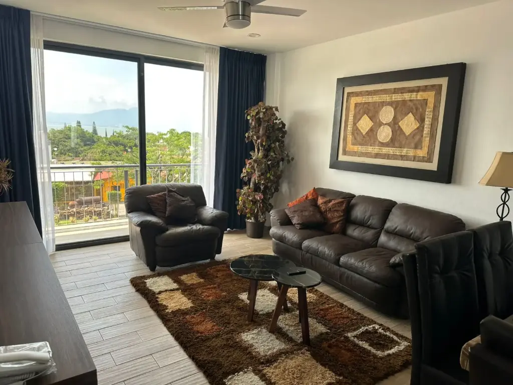 LUXOR LOFT 4